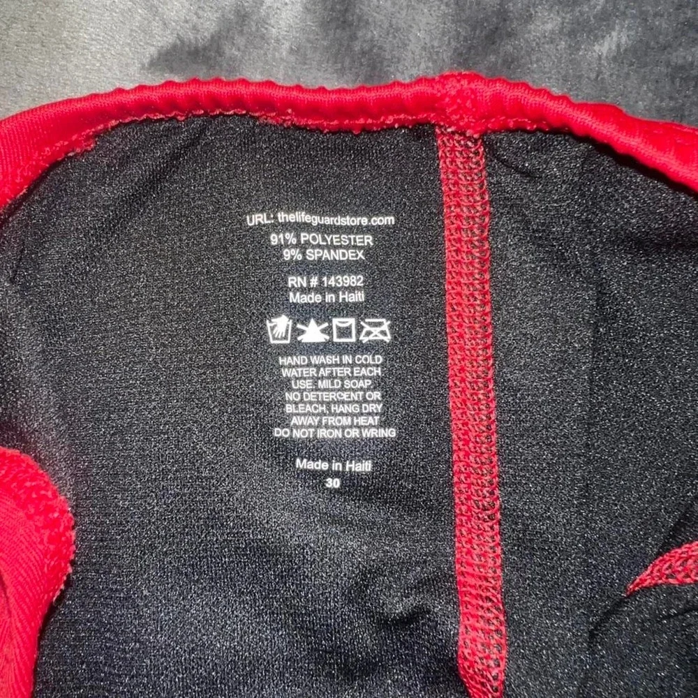 Lifeguard One Piece Swimsuit Red‎ Youth Large 12 Size 30